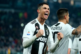 Sassuolo-Juventus, Cristiano Ronaldo sfida Consigli e Messi