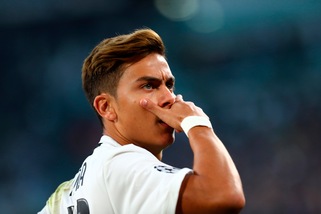La Juventus fa gruppo: tutti uniti per Dybala