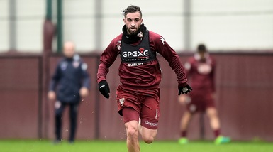 Torino, Parigini in gruppo. Lavoro personalizzato per Djidji. Meité a riposo