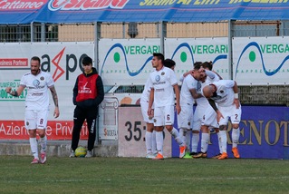 Serie C Reggina-Potenza, reti inviolate al Granillo: termina 0-0
