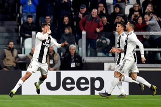 Juventus-Frosinone 3-0: Dybala-Ronaldo più Bonucci, è festa bianconera