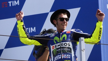 MotoGp: Valentino Rossi, i 40 anni di un mito