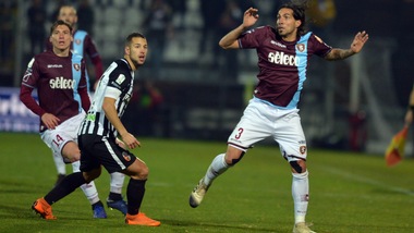 Serie B, Ascoli-Salernitana 2-4: Jallow e compagni piegano Vivarini