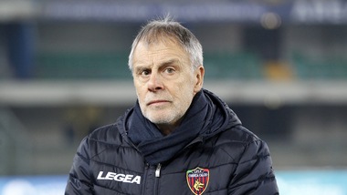 Diretta Cosenza-Cremonese e Lecce-Livorno dalle 15, probabili formazioni. Dove vederle in tv