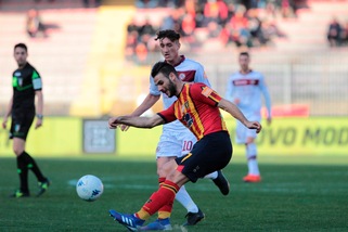 Serie B: Lecce show da 0-2 a 3-2 al Livorno, il Cosenza supera la Cremonese
