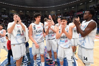 Basket, Serie A2: Fortitudo Bologna show, dominata Piacenza
