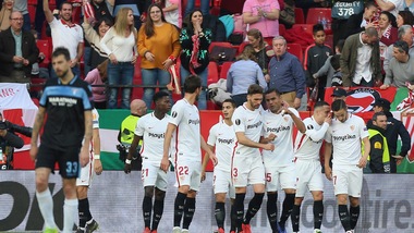 Europa League: Lazio, l'impresa resta un sogno, passa il Siviglia