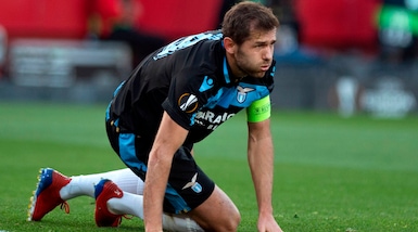 Lazio in ginocchio al Sanchez Pizjuan: passa il Siviglia 2-0