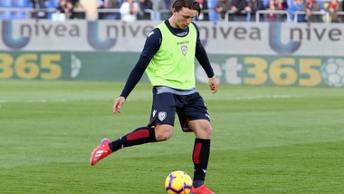 Serie A Cagliari, allenamento con il gruppo per Pellegrini