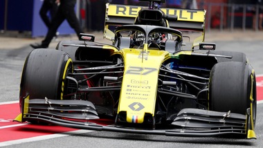 F1, test Barcellona: vola Hulkenberg, Leclerc è sesto