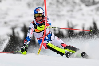 Sci, Pinturault vince la combinata di Bansko. Quarto Riccardo Tonetti