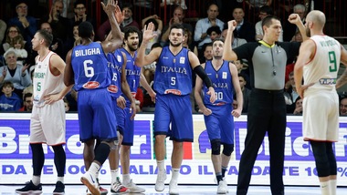 Basket, l'Italia trionfa e torna al Mondiale