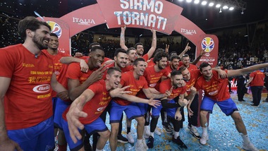 Basket, Malagò:«L'Italia doveva tornare al Mondiale, guardiamo a Tokyo 2020»