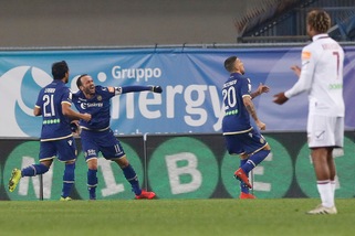 Serie B Verona-Salernitana, a Grosso basta Pazzini: è 1-0