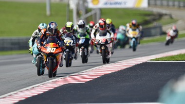 Moto2, test Jerez: Binder il più veloce