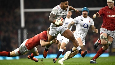 Rugby Sei Nazioni, spettacolo a Cardiff: che botte tra Galles e Inghilterra