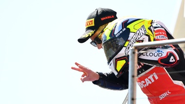 Sbk Aragon: Bautista cannibale, vince anche la SuperPole Race