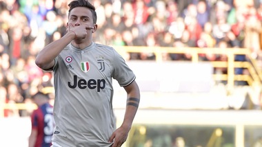 Joya Dybala per il riscatto della Juventus a Bologna. CR7 non brilla