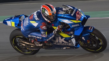 MotoGp, Test Qatar: Rins più veloce, Rossi lontano