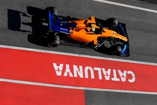 F1, test Barcellona: Norris è primo, Vettel quarto