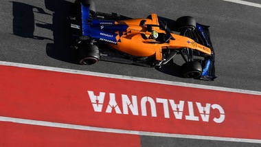 F1, test Barcellona: Norris è primo, Vettel quarto