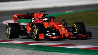 F1 Ferrari, Vettel: «Prima giornata intensa»
