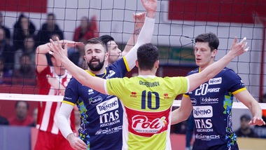 Volley: Cev Cup, Trento ad un passo dalla finale, Olympiacos demolito