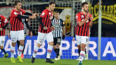 Serie B, Foggia-Cosenza: favoriti i rossoneri a 2,35