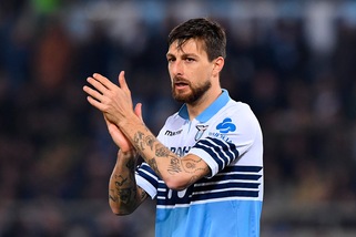 Lazio, la carica di Acerbi: «Il derby vale una stagione»