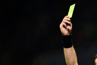 Serie B, una giornata di squalifica per tre giocatori