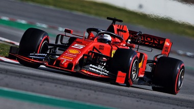 F1, Vettel il più veloce nell'ultima giornata di test