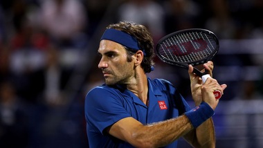 Tennis, Federer in finale a Dubai: vicino il 100° titolo