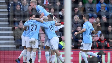 Premier League: vittoria e primato per il City. Finisce 1-1 il derby di Londra