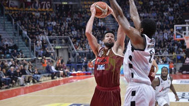 Basket Serie A, Bologna crolla in casa contro Venezia