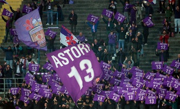 Astori, lettera dei genitori: «Non stancatevi mai di ricordarlo e di raccontarlo»