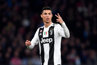 Napoli-Juve, Ronaldo leader nella bolgia