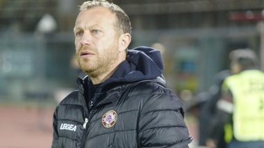 Serie B Livorno-Benevento: probabili formazioni e diretta dalle 21. Dove vederla in tv