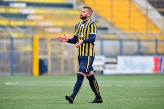 Serie C Juve Stabia, Allievi si rompe il legamento crociato