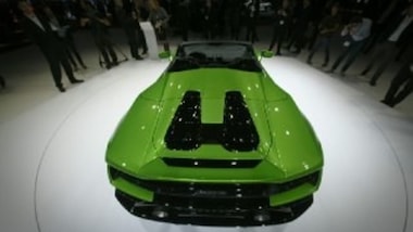 Lamborghini presenta a Ginevra Huracan Evo Spyder: le foto