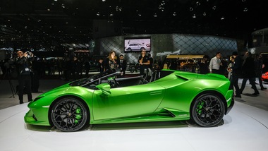 Huracan EVO Spyder: tutta la potenza Lamborghini