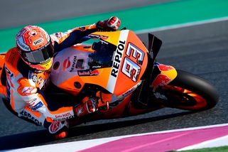 MotoGp Qatar: seconde libere a Marquez, sedicesimo Rossi