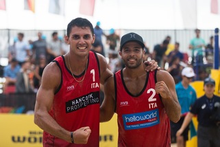Beach Volley: Rossi-Carambula in finale nel torneo di Sidney