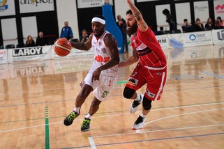 Basket Serie A2, Latina batte la Virtus Cassino. Forlì passa contro Baltur Cento