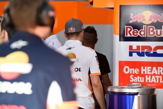 MotoGp Qatar, Lorenzo: «Tanta sfortuna, la gara sarà dura»