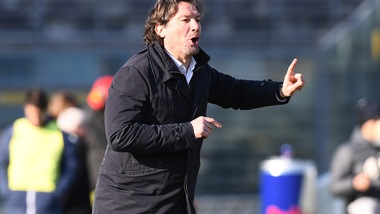 Diretta Salernitana-Crotone alle 21, probabili formazioni e dove vederla in tv