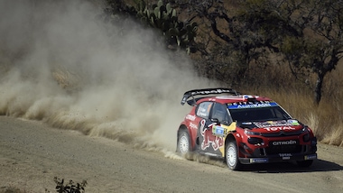 Rally Messico, cresce il distacco per Ogier e Ingrassia