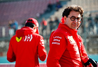 F1 Ferrari, Binotto: «Dobbiamo far soffrire la Mercedes»