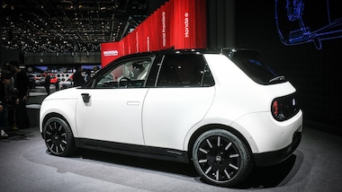 Honda e-Prototype: le foto dal Salone di Ginevra