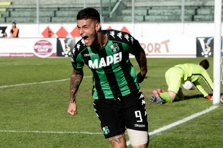 Calciomercato Sassuolo, ufficiali i rinnovi di Scamacca e Peluso