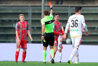 Serie B, il Giudice Sportivo ferma sei giocatori per una giornata